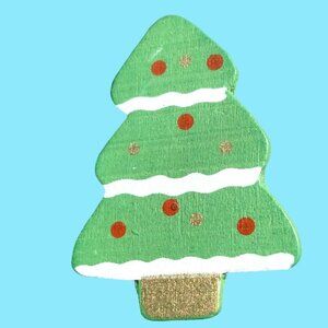Christmas Tree Pin Brooch Vintage Holiday Holiday Cabin Rustic Wooden Lodge